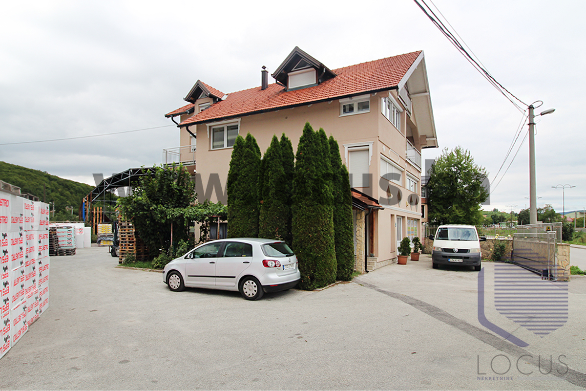 4 Vanjska slika 4.jpg